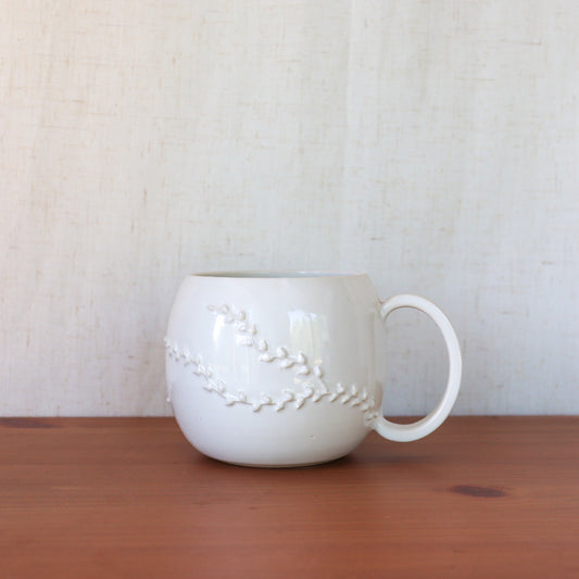 Coral Mug In White
