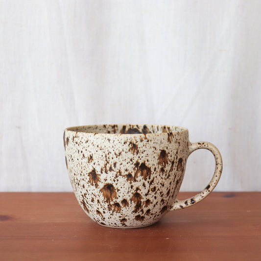 1. Quail Egg Glazed Teacup